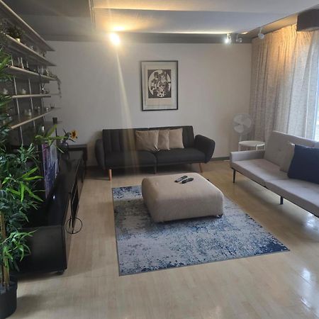 One Bed House In Camden Town Villa Londra Exterior foto